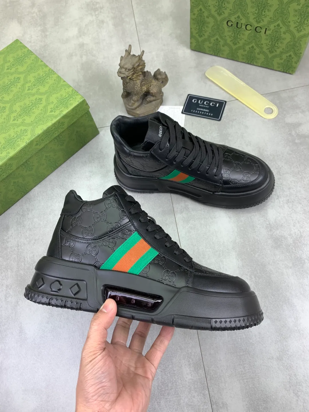 Men's shoes P440 💰[New style]🆘 The latest model from Gucci GUCCI official website🎁Classic casual fashion high-top men's shoes👟Best model💥The version is simple and elegant, exclusive for trendy men. Unique official website latest brand elements👑Gucci original decoration, fashionable and generous, the fabric is original soft calfskin➕Comfortable soft first-layer pigskin lining ✅The official website specifies the wear-resistant casual outsole, the classic model is taken in kind🎬Color: 4️⃣colors available😍Number: 38-44